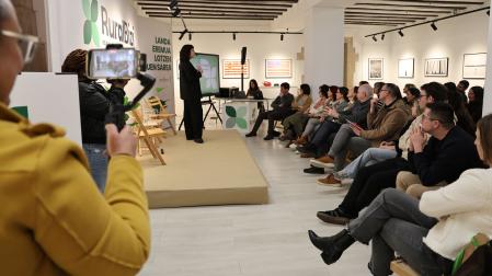 El departamento de Desarrollo Rural del Gobierno de Navarra presentó este martes RuralBizi durante el transcurso de un acto celebrado en Barásoain