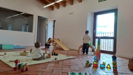 Vista parcial de las instalaciones de la escuela infantil Sargantana de Aibar