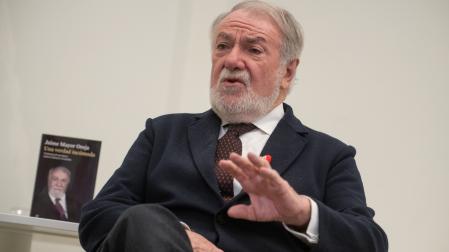 El exministro del Interior Jaime Mayor Oreja durante una entrevista concedida a Europa Press