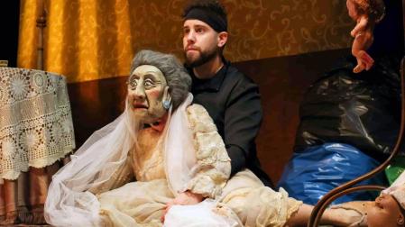 El actor y dramaturgo tudelano Josean Mateos, durante la representación de ‘Gloria Bendita’