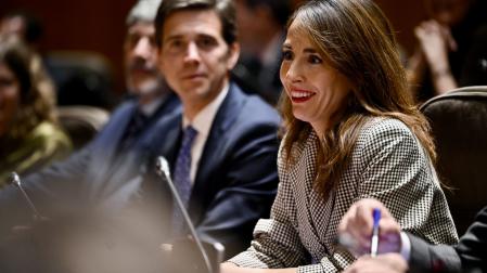La diputada del PP María Navarro, tras ser elegida presidenta de las Cortes de Aragón