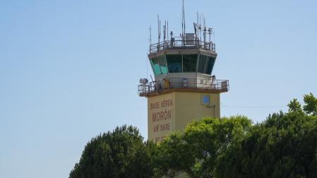 Torre de control de la base de Morón (Sevilla).