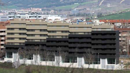 Imagen del edificio de las 58 VPO de alquiler construidas en Barañáin
