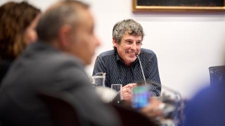Iván Razquin, inspector de la Oficina Anticorrupción, en el Parlamento de Navarra