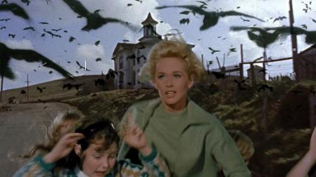 La actriz Tippi Hedren, protagonista de la película 'Los pájaros', de Alfred Hitchcock.