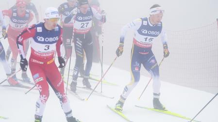 Salida de la prueba masculina de los 50 km en el Mundial de Oslo