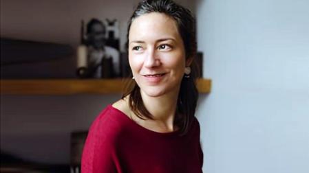 Teresa Gaztelu ofrecerá hoy una charla en la Biblioteca de Navarra.
