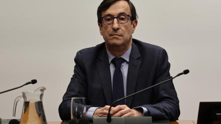 Tomás Olarte, imputado en la causa, ha permanecido en silencio en su comparecencia en el Parlamento de Navarra