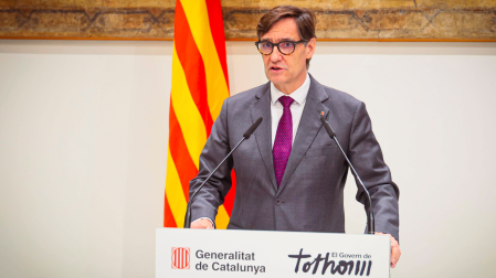 El presidente de la Generalitat, Salvador Illa, durante la declaración institucional en el Palau de la Generalitat