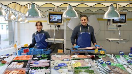 *A: JOSE CARLOS CORDOVILLA *F: 05-03-2026 *P: SARA CUBILLO SORIA Y JAVIER SADABA INDIANO *L: PAMPLONA *T: PESCADERIA SESMA DE LA AVENIDA MARCELO CELAYETA. REPORTAJE ESPECIAL COMERCIO. DESAFIOS DE NAVARRA