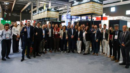 La delegación navarra en Alimentaria, con el consejero Aierdi en el centro