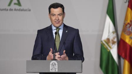 El presidente de la Junta de Andalucía, Juanma Moreno, ha anunciado este lunes su decisión de disolver el Parlamento de Andalucía y convocar elecciones autonómicas el domingo 17 de mayo