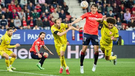 Con este impecable remate de cabeza de Budimir contra el Girona, Osasuna consiguió marcar nuevamente en El Sadar