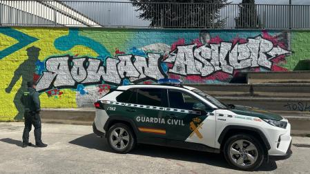 La Guardia Civil investiga a un varón por daños en un mural del frontón de Cordovilla