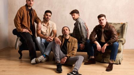La banda aragonesa Pared con Pared ofrece un concierto hoy en Pamplona.