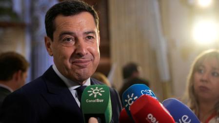 Juanma Moreno (PP) podría revalidar la mayoría absoluta en Andalucía
