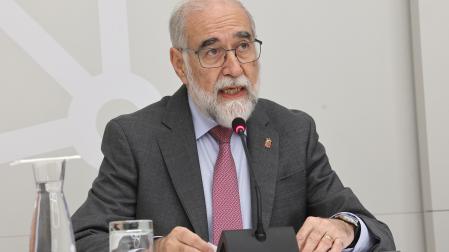 El consejero de Salud Fernando Domínguez