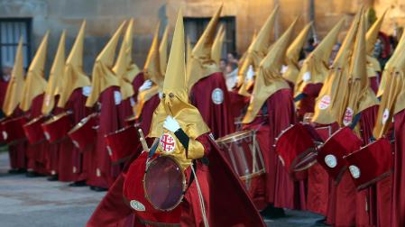 Fotos de la procesión de Jueves Santo en Pamplona