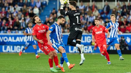 Fotos del Alavés 1-1 Osasuna de la jornada 30