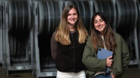 Leire Larrasoain y Mireia Blanco, de la web Educalista.es