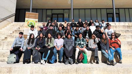 Una de las visitas de los grupos participantes en el proyecto a Salesianos Pamplona
