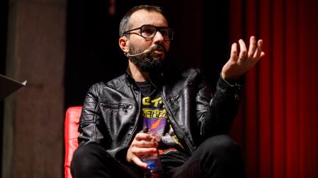 el humorista Jair Domínguez
