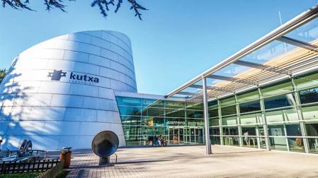 El Museo de la Ciencia se encuentra en las afueras de San Sebastián