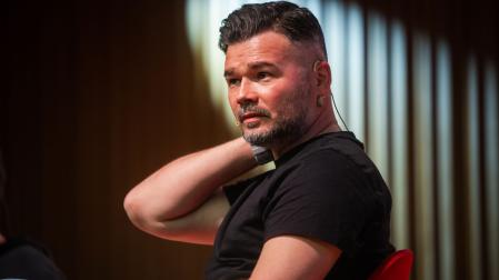 El portavoz de ERC en el Congreso de los Diputados, Gabriel Rufián durante el diálogo 'Què s'ha de fer?', para debatir sobre el futuro de la izquierda alternativa al PSOE en España