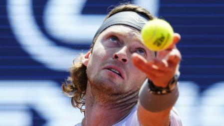 Andrei Rublev, durante el partido contra el serbio Hamad Medjedovic.