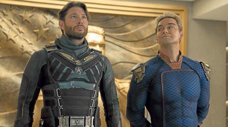 Jensen Ackles, como Soldier Boy, y Antony Starr, como Patriota, en la última temporada de ‘The Boys’