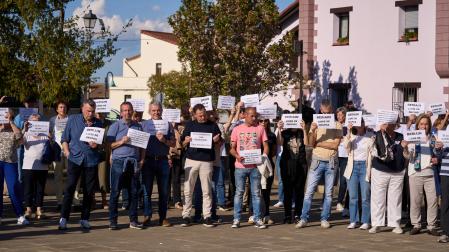 Un momento de la protesta celebrada este domingo por la tarde en Beriáin