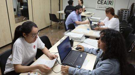 A:  EDUARDO BUXENS F:    21  ABRIL 2026 L:  PAMPLONA ,  T:    OFICINAS DE CEAR  -TRAMITES DE REGULARIZACIÓN DE EXTRANJERÍA