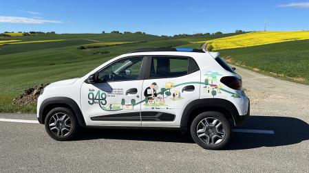 Automóvil de Teder que recorrió las localidades