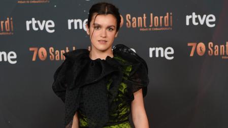 La cantante Amaia Romero durante el photocall de la entrega de los 70 Premis RNE Sant Jordi de cine