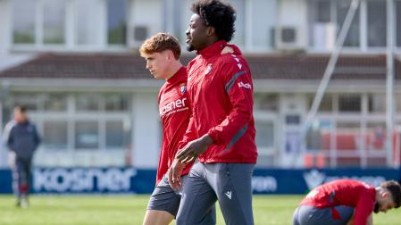 Boyomo y Víctor Muñoz, en Tajonar