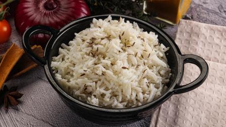 Preparar arroz en la freidora de aire es más sencillo de lo que parece