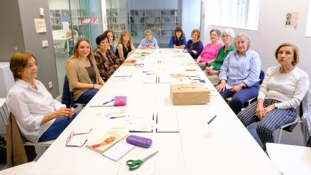 Participantes en el encuentro sobre el libro ‘Mujeres de ojos grandes’, de Ángeles Mastretta