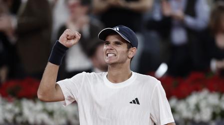Rafa Jódar celebra su victoria frente al australiano Alex de Miñaur en el Mutua Madrid Open