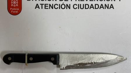 Cuchillo intervenido al joven detenido en el barrio de Mendillorri