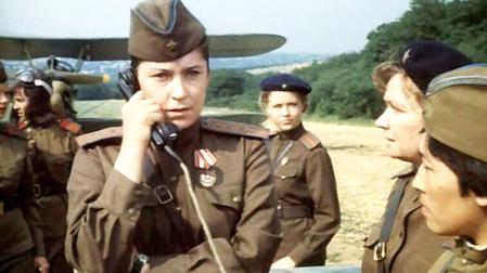 Fotograma de la película 'Las brujas de la noche en el cielo',