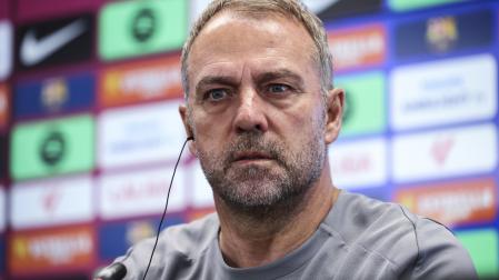 Hansi Flick, durante la rueda de prensa que ha ofrecido este viernes en Barcelona