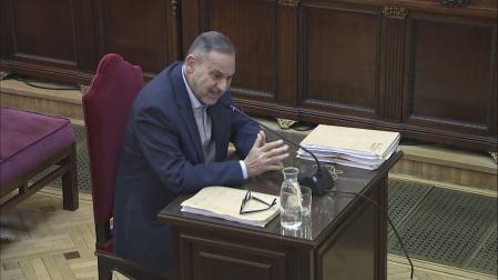 Captura de la señal del Tribunal Supremo en la que aparece el exministro José Luis Ábalos durante su declaración, este lunes.