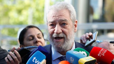 Miguel Ángel Rodríguez, jefe de gabinete de la presidenta de Madrid, Isabel Díaz Ayuso, en declaraciones a los medios tras salir de los Juzgados de Plaza de Castilla