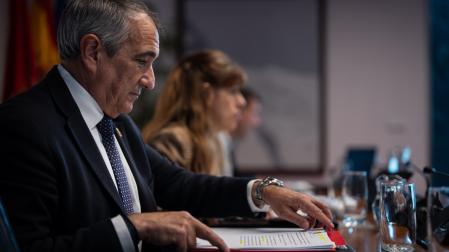 El consejero Óscar Chivite, este miércoles en el Parlamento de Navarra