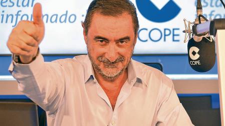 Carlos Herrera, la voz más reconocible de las mañanas de la cadena COPE