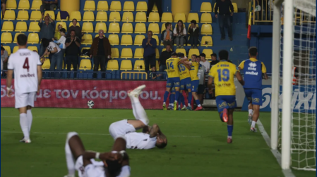 Panetolikos-AE Larisa