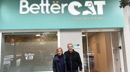 Victoria María Margni y Diego González Azcurra, frente a Better Cat, situado en la calle Sadar 13