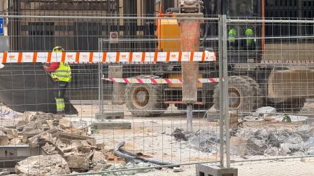 Demolición de los aseos subterráneos del paseo de Sarasate de Pamplona