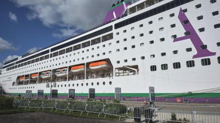 El crucero 'Ambition'