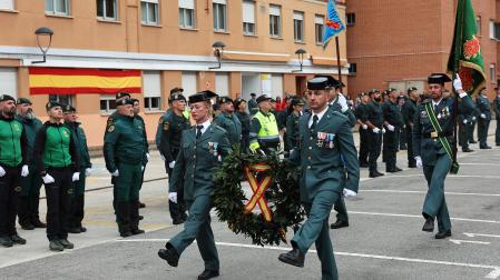 Condecoraciones, homenaje a los retirados y celebración de la fidelidad a la Guardia Civil con motivo del 182 aniversario de la fundación del cuerpo